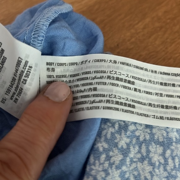 Abercrombie & Fitch Blue & White floral pattern size M babydoll cottagecore - Picture 6 of 11